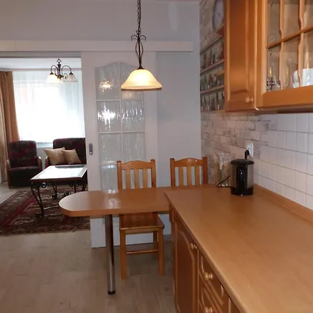W Kolobrzeskim Porcie Dm Kolobrzeg