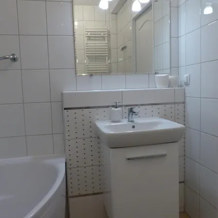 W Kolobrzeskim Porcie Dm Апартаменты *